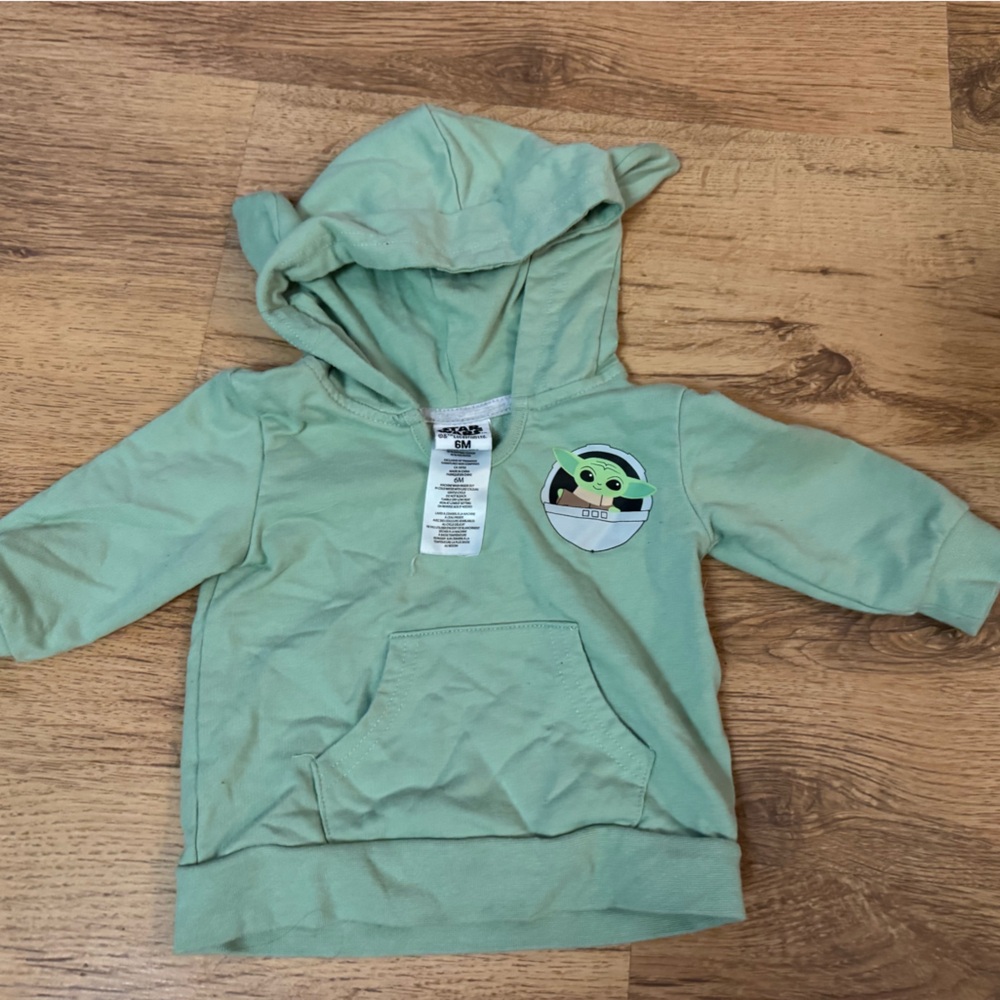Star Wars Light Green Baby Yoda Shirt